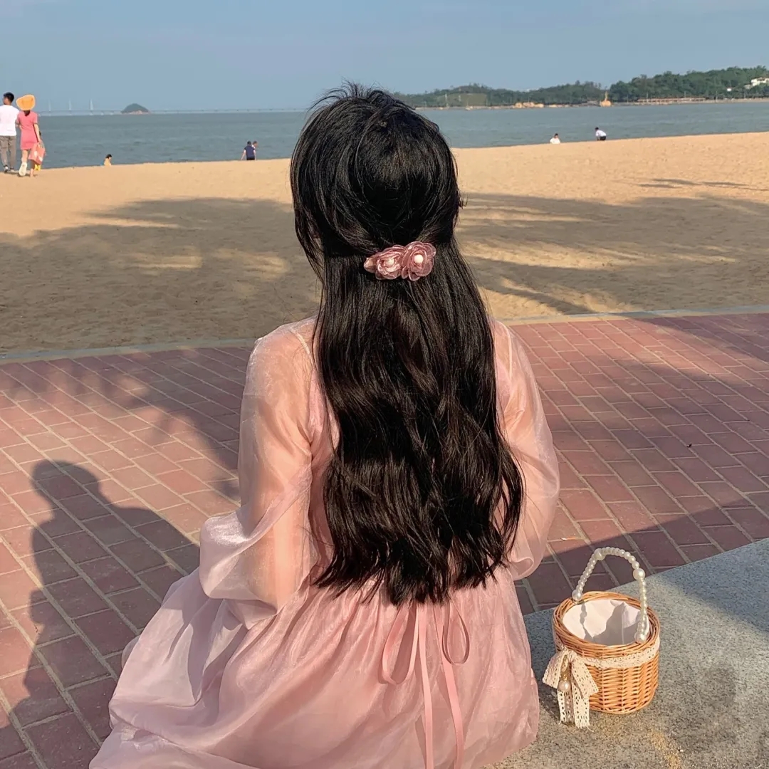 六年烬，情未绝